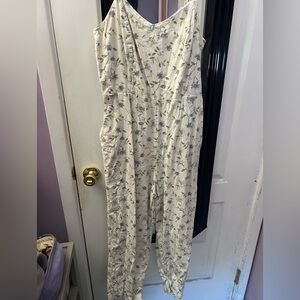 Old Navy Floral one piece spaghetti strap jumpsuit